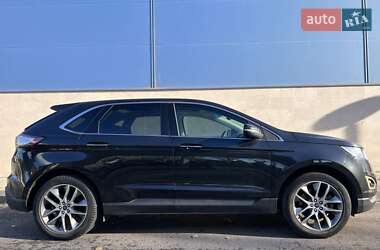 Позашляховик / Кросовер Ford Edge 2015 в 