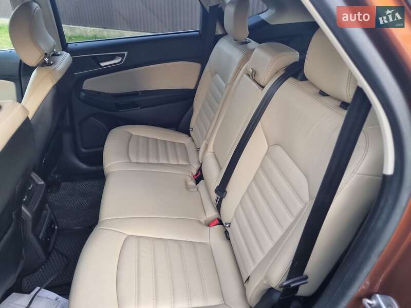 Позашляховик / Кросовер Ford Edge 2017 в Дрогобичі