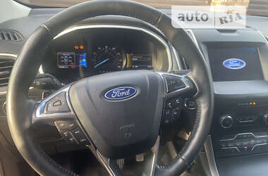 Внедорожник / Кроссовер Ford Edge 2020 в 