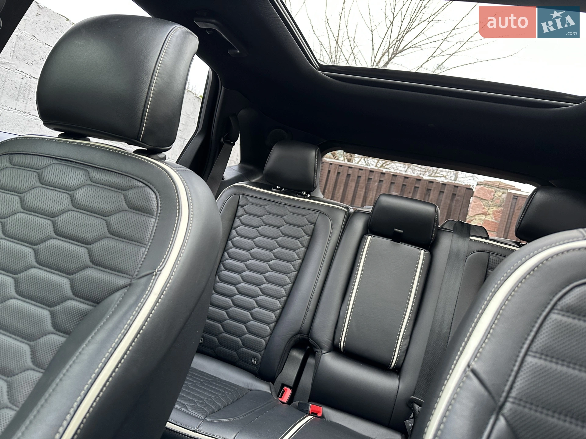 Ford Edge 2019 VIN 2FMPK4AP8KBB85732 фото оголошення 13 з 16