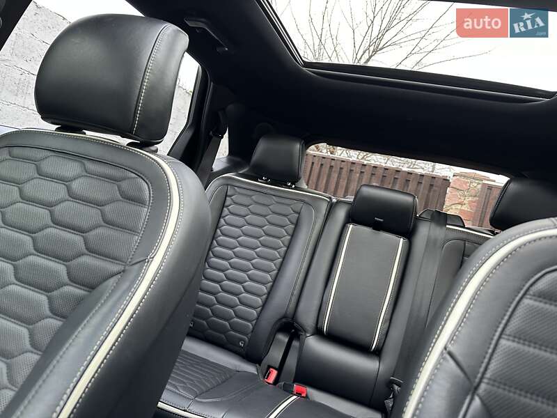 Внедорожник / Кроссовер Ford Edge 2019 в Киеве