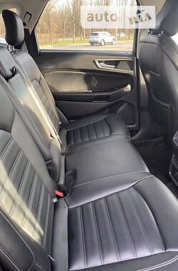 Ford Edge 2020