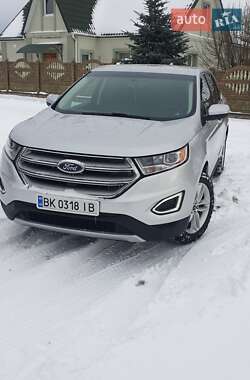 Внедорожник / Кроссовер Ford Edge 2016 в Млинове