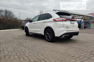 Внедорожник / Кроссовер Ford Edge 2018 в 