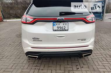 Внедорожник / Кроссовер Ford Edge 2018 в 