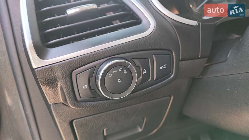 Внедорожник / Кроссовер Ford Edge 2017 в Львове