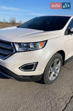 Внедорожник / Кроссовер Ford Edge 2017 в 