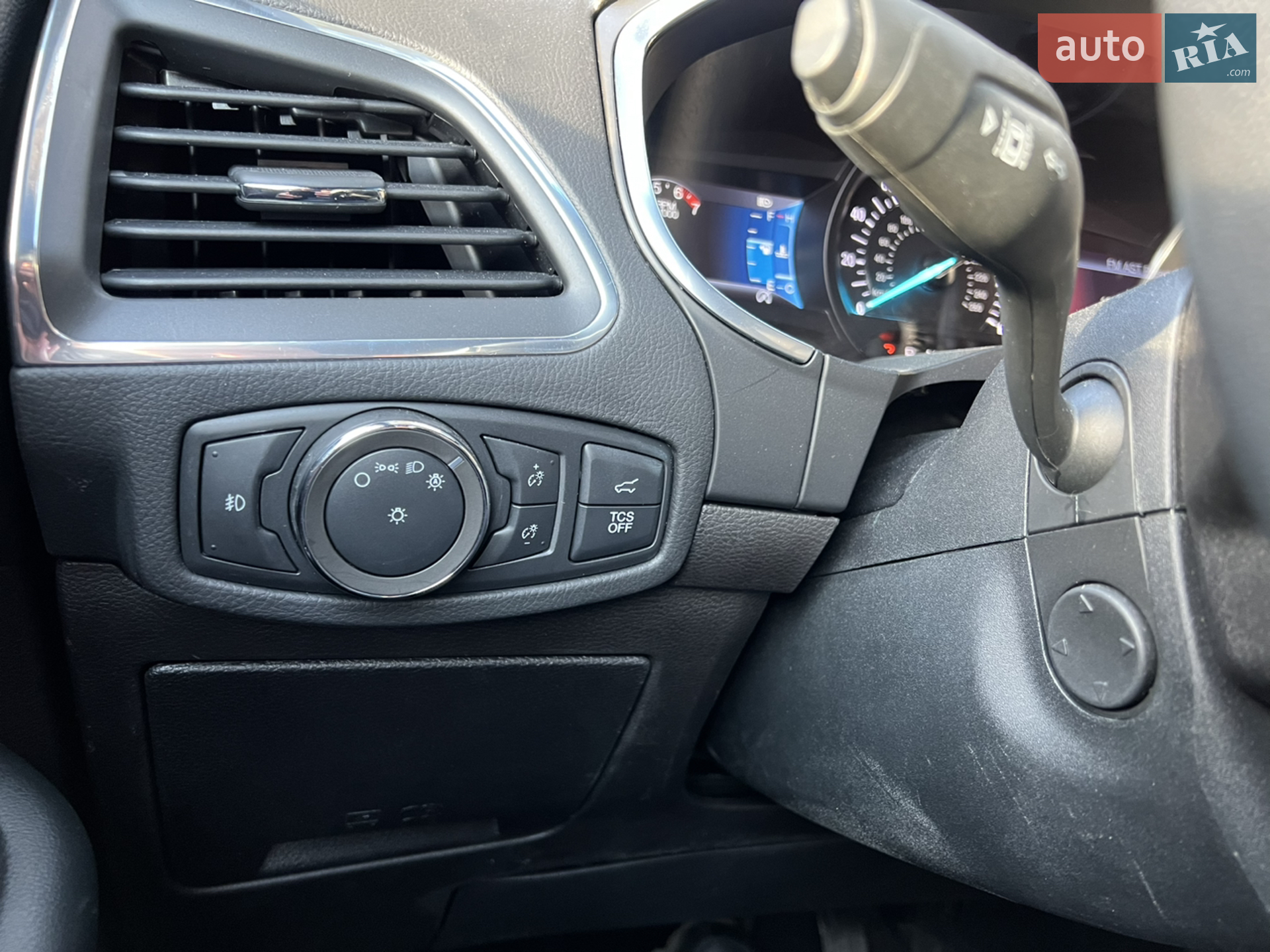2020 Ford Edge - мініатюра 25