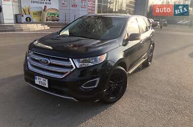Внедорожник / Кроссовер Ford Edge 2015 в 