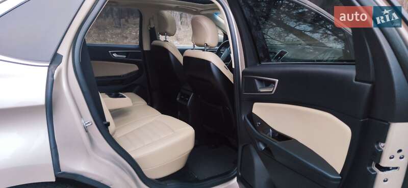 Внедорожник / Кроссовер Ford Edge 2017 в Киеве