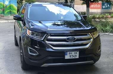 Внедорожник / Кроссовер Ford Edge 2015 в 