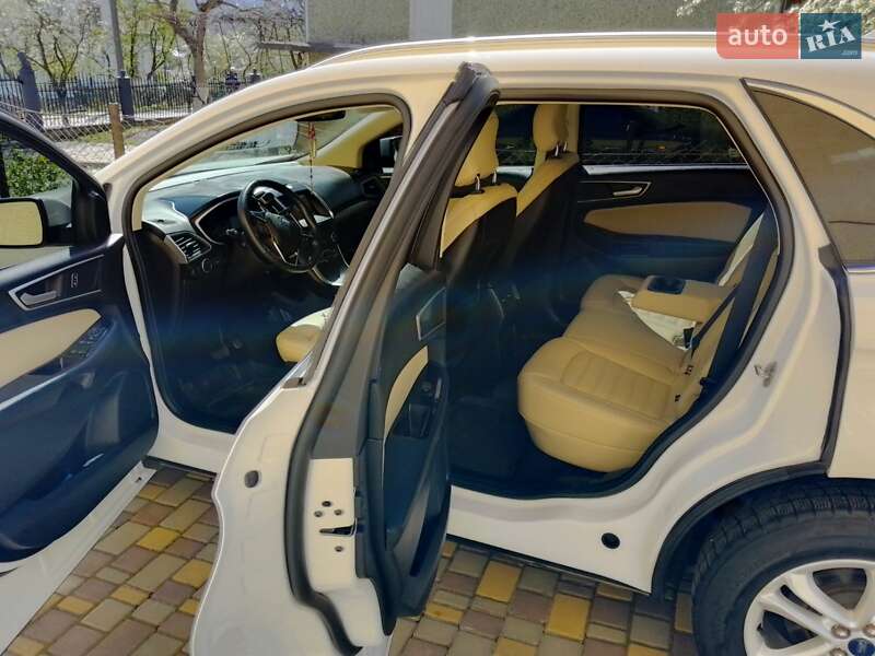 Позашляховик / Кросовер Ford Edge 2019 в Дрогобичі