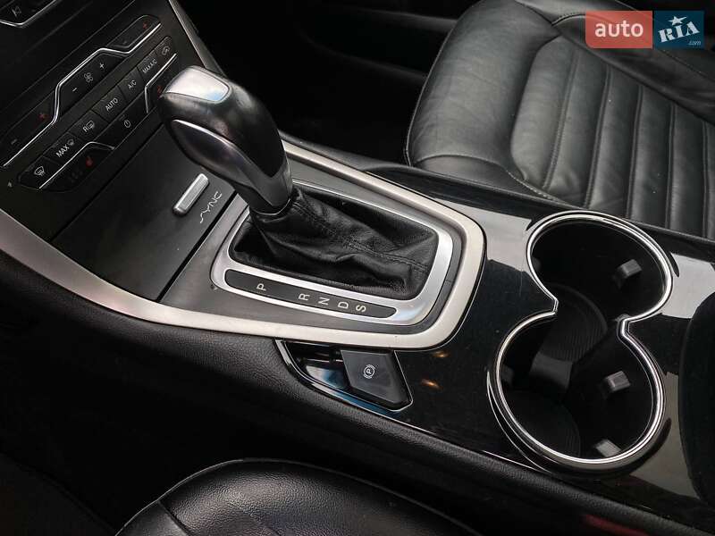 Внедорожник / Кроссовер Ford Edge 2015 в Львове