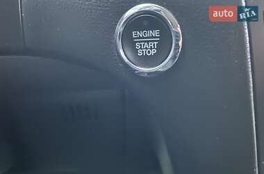 Внедорожник / Кроссовер Ford Edge 2018 в 