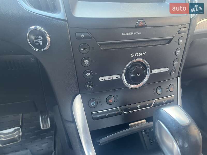 Внедорожник / Кроссовер Ford Edge 2015 в Луцке