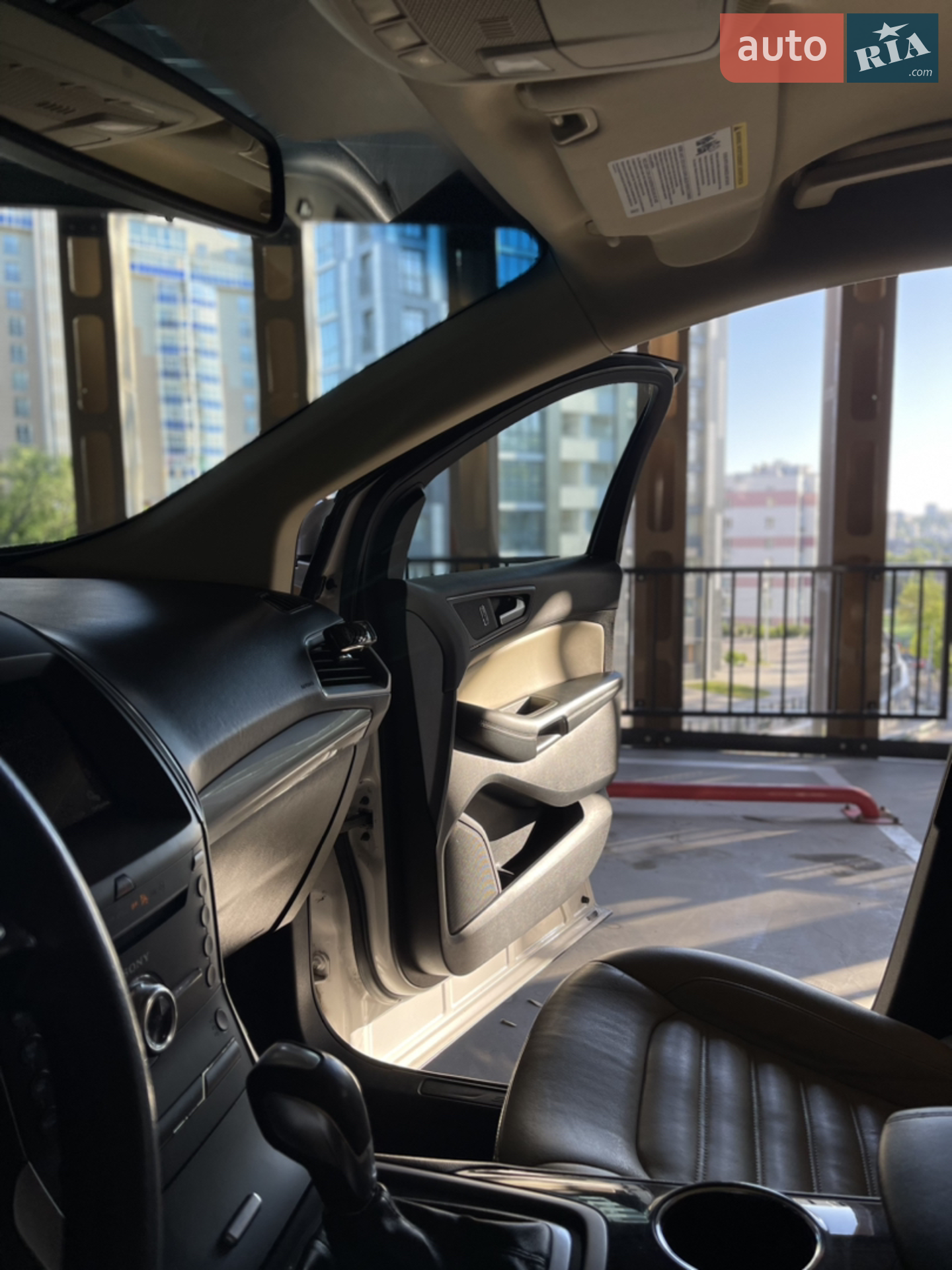 2016 Ford Edge - мініатюра 21