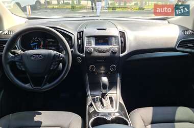 Внедорожник / Кроссовер Ford Edge 2015 в 