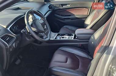 Внедорожник / Кроссовер Ford Edge 2020 в 