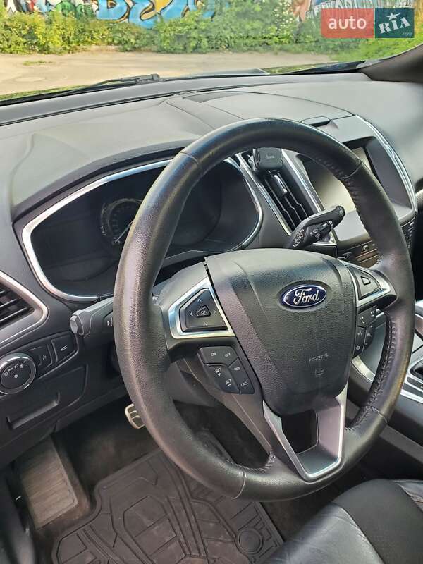 Внедорожник / Кроссовер Ford Edge 2015 в Харькове