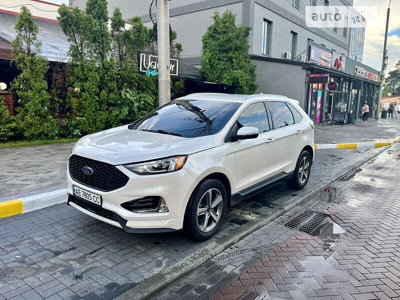 Внедорожник / Кроссовер Ford Edge 2019 в Ирпене