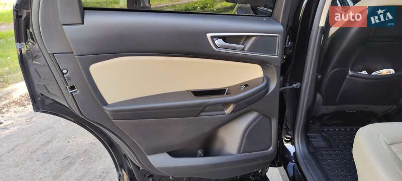 Позашляховик / Кросовер Ford Edge 2018 в Запоріжжі
