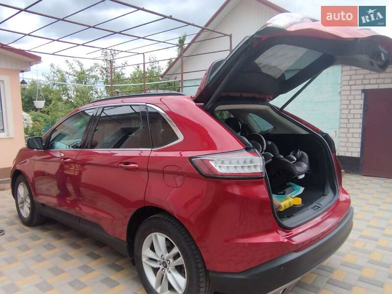 Внедорожник / Кроссовер Ford Edge 2015 в Черкассах
