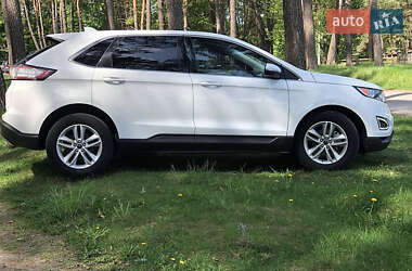Внедорожник / Кроссовер Ford Edge 2017 в 