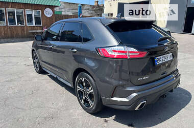 Позашляховик / Кросовер Ford Edge 2019 в Рівному