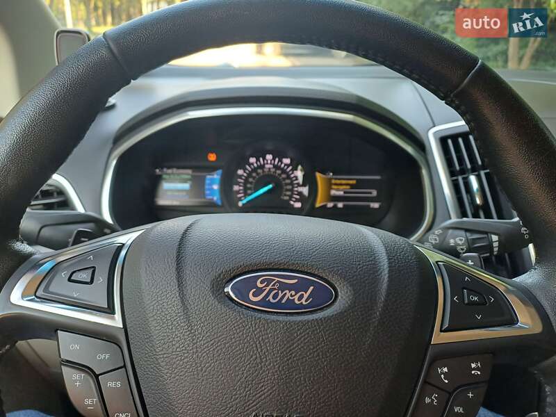 Позашляховик / Кросовер Ford Edge 2017 в Тернополі