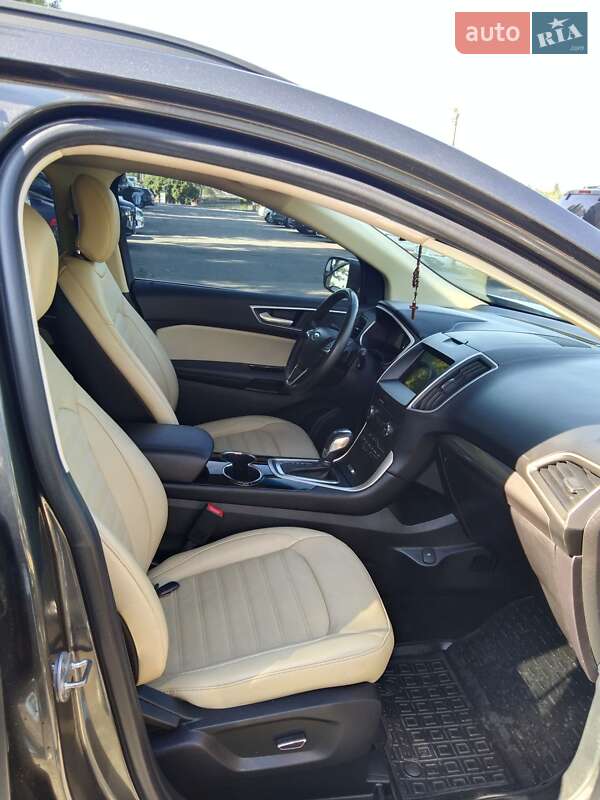 Внедорожник / Кроссовер Ford Edge 2018 в Хмельницком