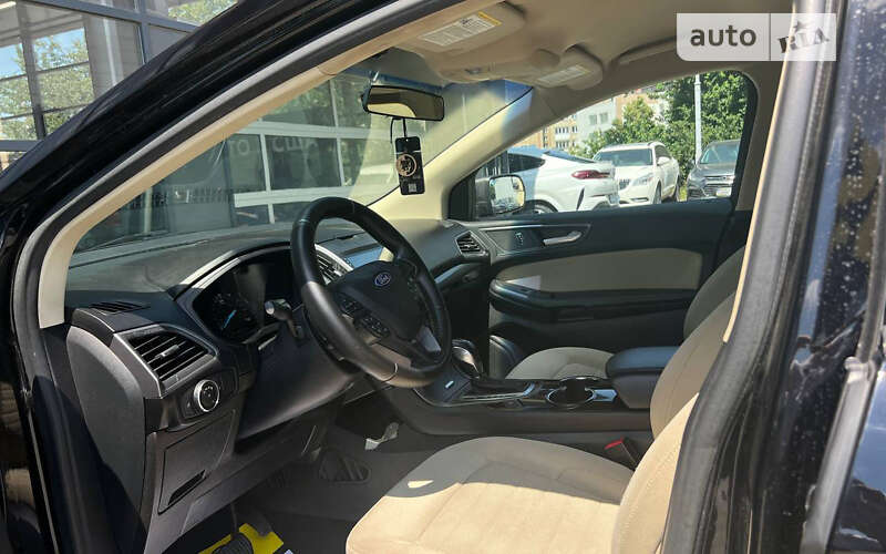 Позашляховик / Кросовер Ford Edge 2017 в Івано-Франківську
