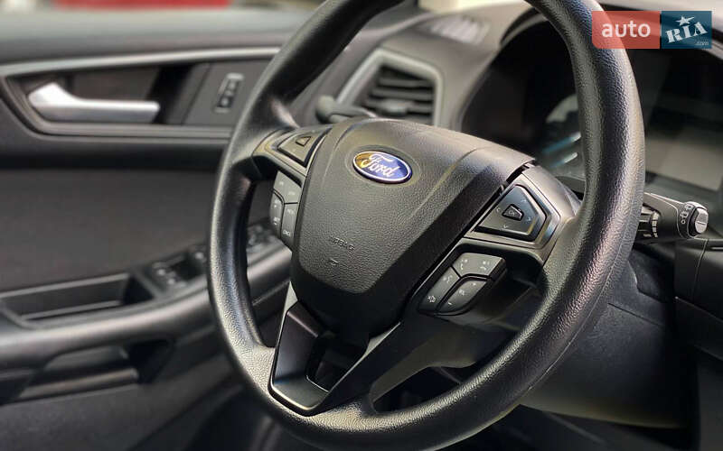 Позашляховик / Кросовер Ford Edge 2016 в Львові