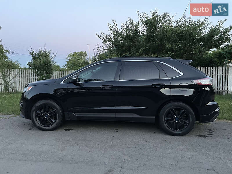 Позашляховик / Кросовер Ford Edge 2016 в Олександрії