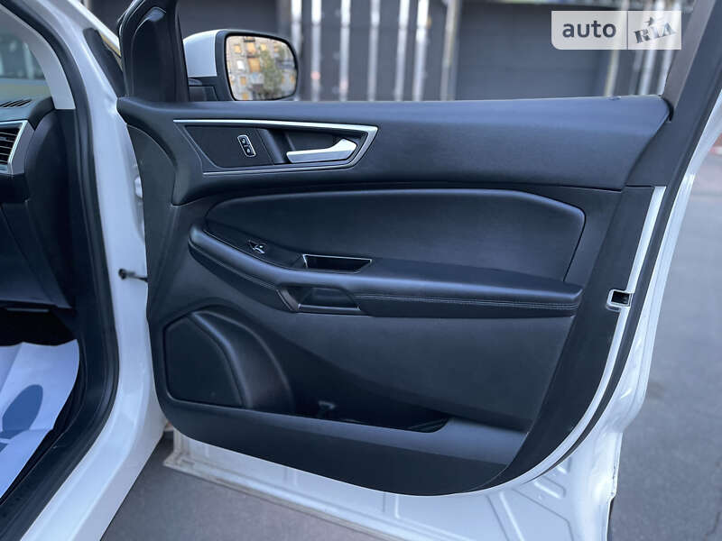 Позашляховик / Кросовер Ford Edge 2015 в Харкові