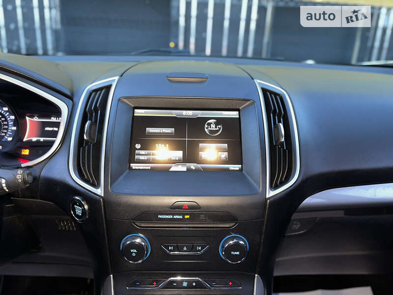 Позашляховик / Кросовер Ford Edge 2015 в Харкові