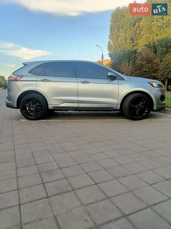 Внедорожник / Кроссовер Ford Edge 2021 в Киеве