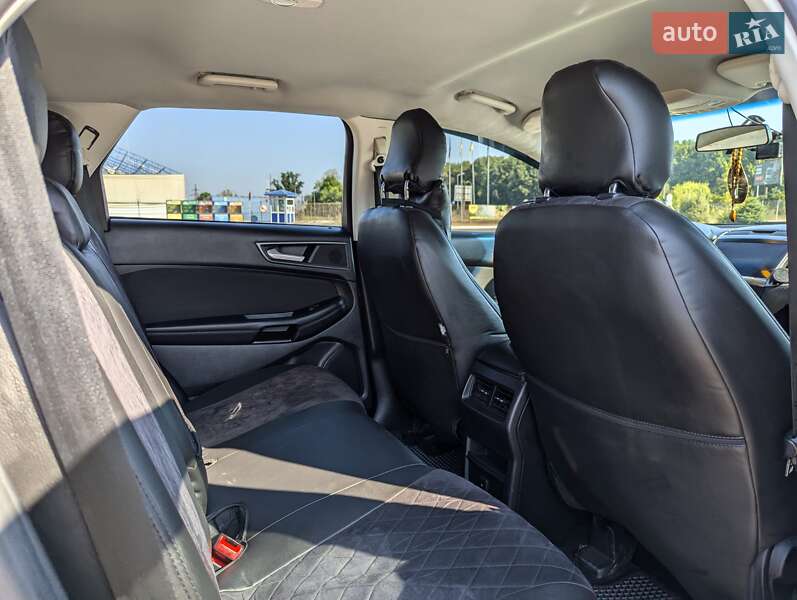 Позашляховик / Кросовер Ford Edge 2015 в Полтаві