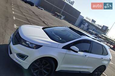Внедорожник / Кроссовер Ford Edge 2018 в 