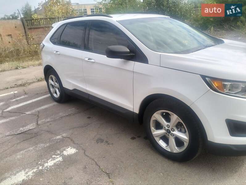 Позашляховик / Кросовер Ford Edge 2017 в Чернігові