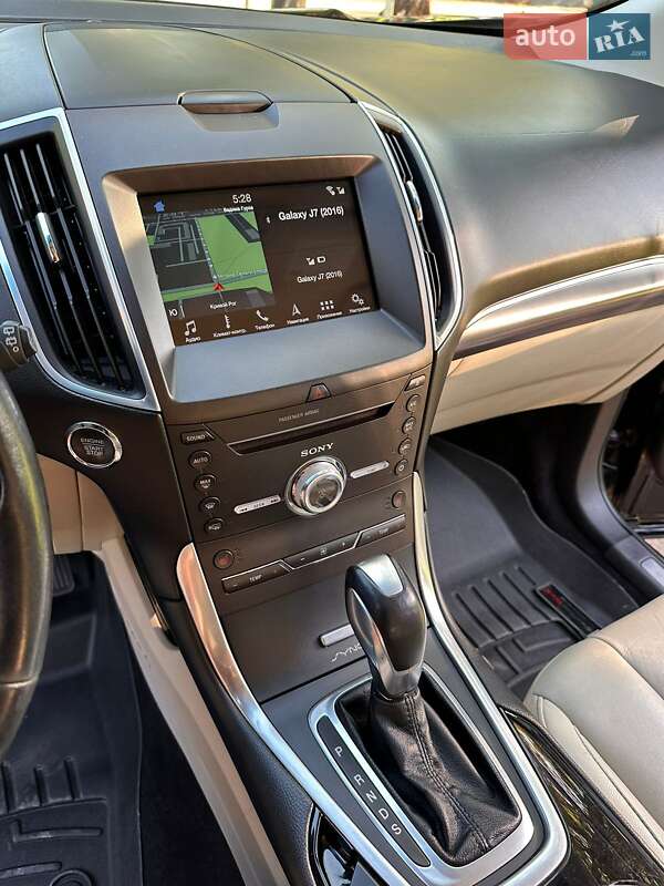 Позашляховик / Кросовер Ford Edge 2016 в Кривому Розі