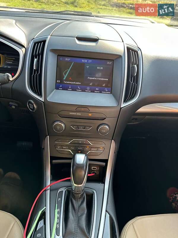 Внедорожник / Кроссовер Ford Edge 2017 в Ивано-Франковске
