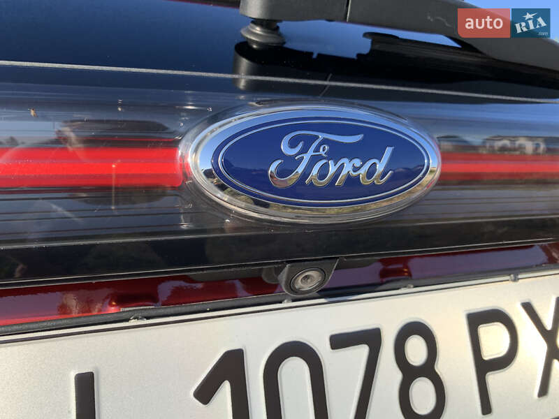 Позашляховик / Кросовер Ford Edge 2017 в Києві