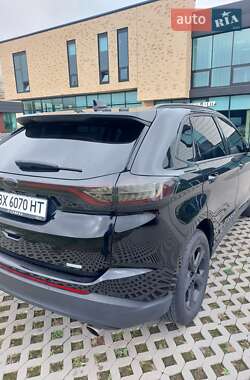 Внедорожник / Кроссовер Ford Edge 2017 в Хмельницком
