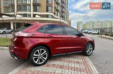 Внедорожник / Кроссовер Ford Edge 2016 в 