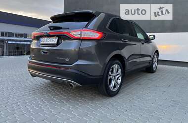 Внедорожник / Кроссовер Ford Edge 2015 в 