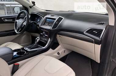 Внедорожник / Кроссовер Ford Edge 2015 в 