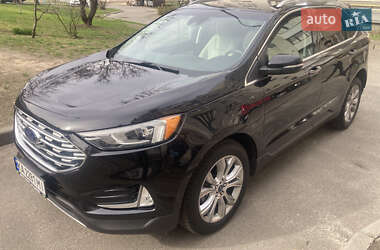Внедорожник / Кроссовер Ford Edge 2018 в 