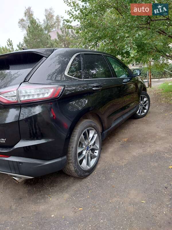 Позашляховик / Кросовер Ford Edge 2015 в Казанці фото 11 Позашляховик / Кросовер Ford Edge 2015 в Казанці