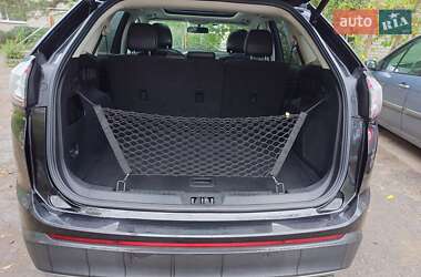 Внедорожник / Кроссовер Ford Edge 2015 в 