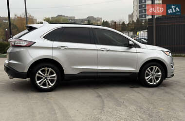Внедорожник / Кроссовер Ford Edge 2016 в 